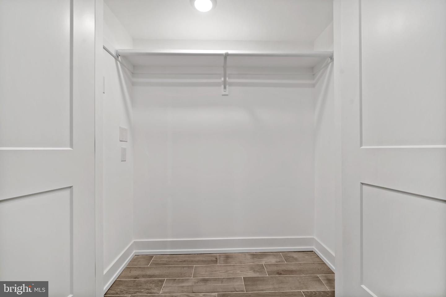 1533 N 2nd St #1b Property Photo 12