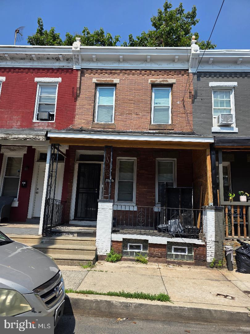 3646 N CAMAC ST Property Photo 1