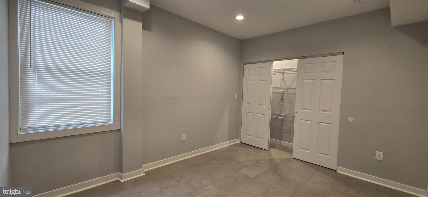603 E Girard Ave #3rd Floor Property Photo 22
