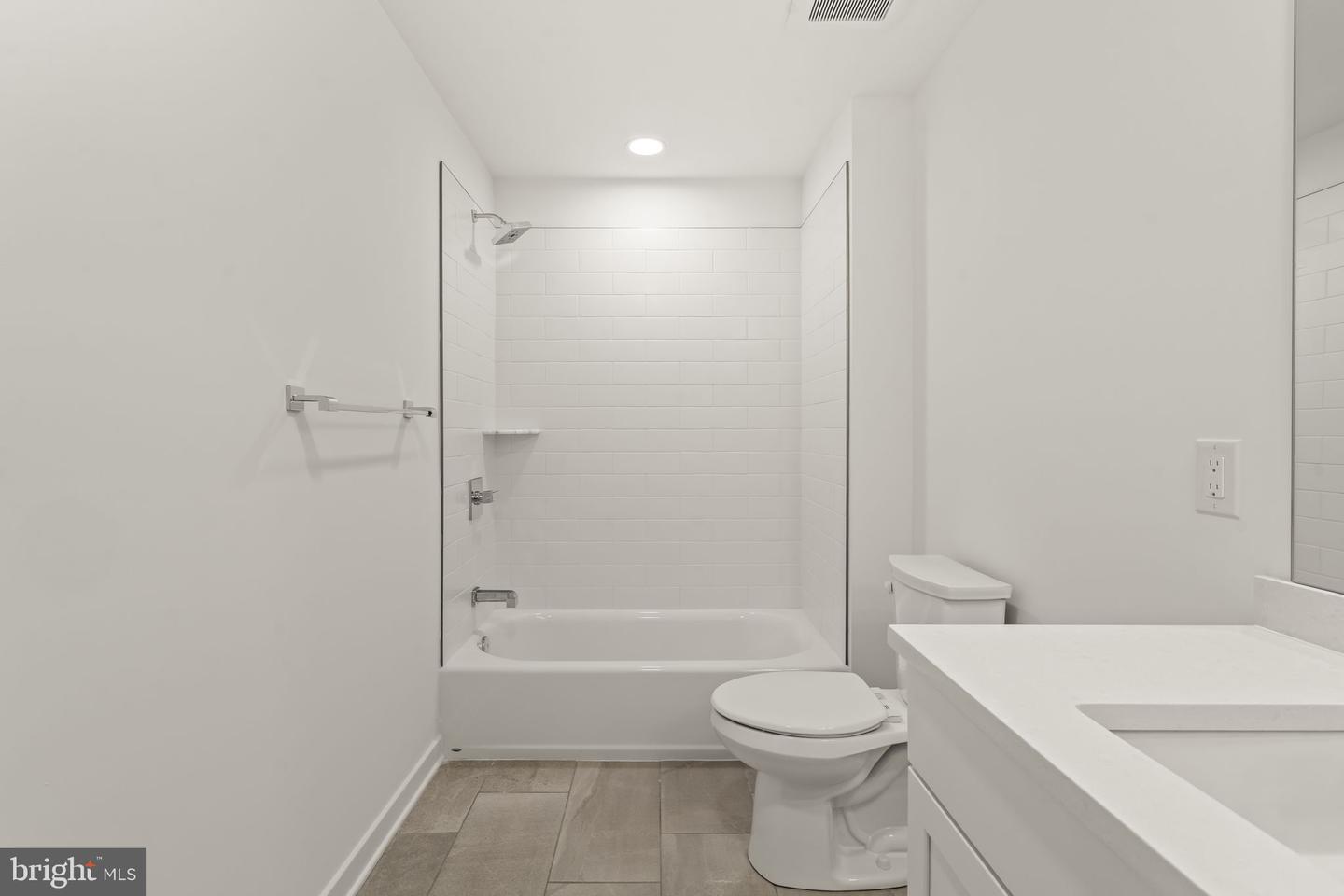 3108 Pierview Ln Property Photo 32