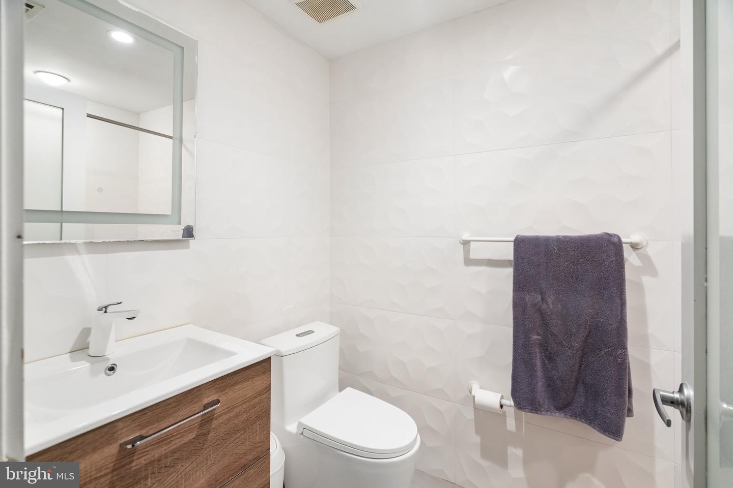1109 South St #a Property Photo 16