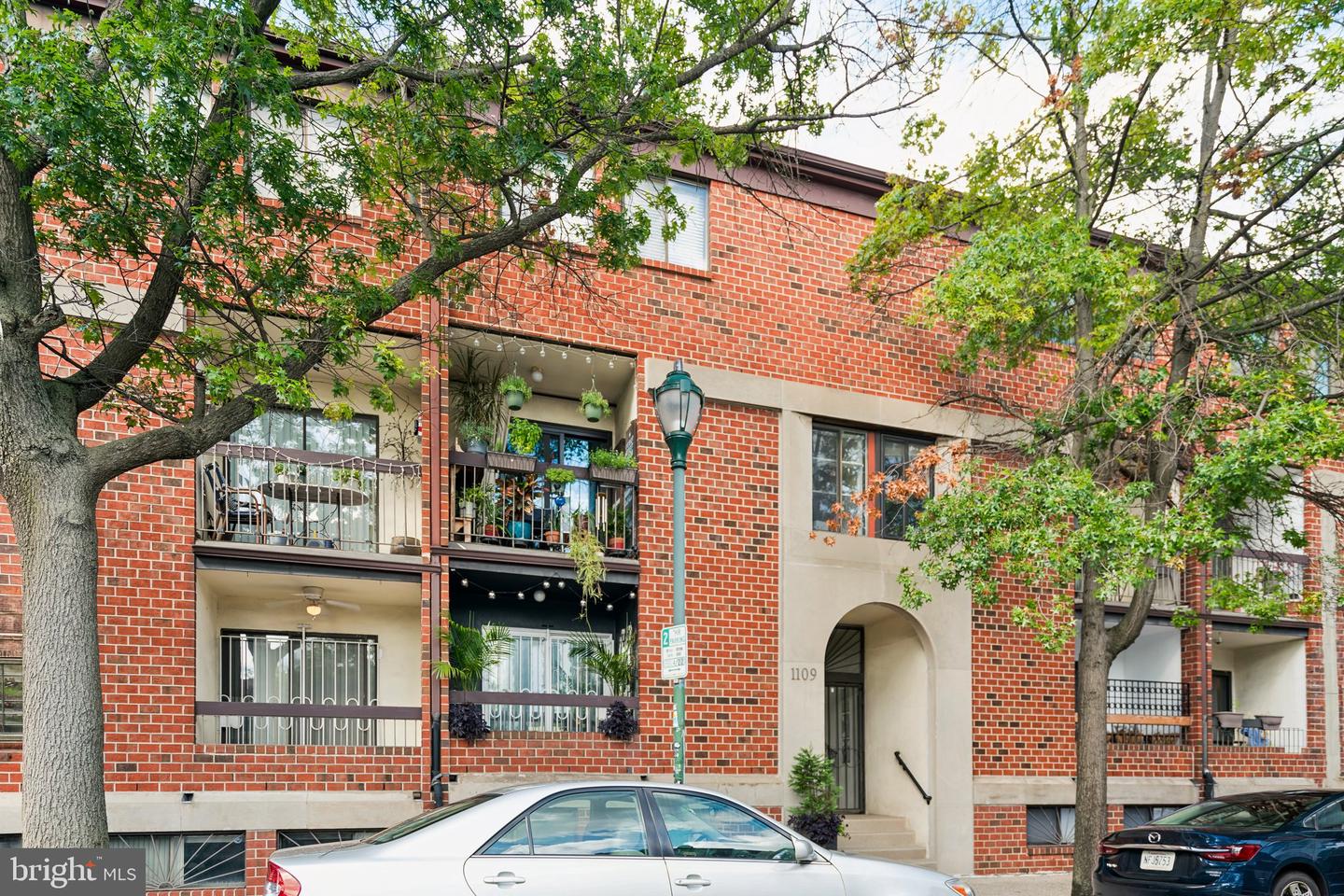 1109 South St #a Property Photo 19