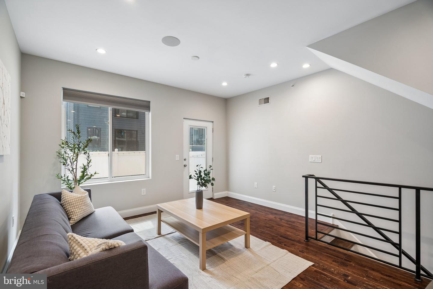 1616 Cambridge St #a Property Photo 13