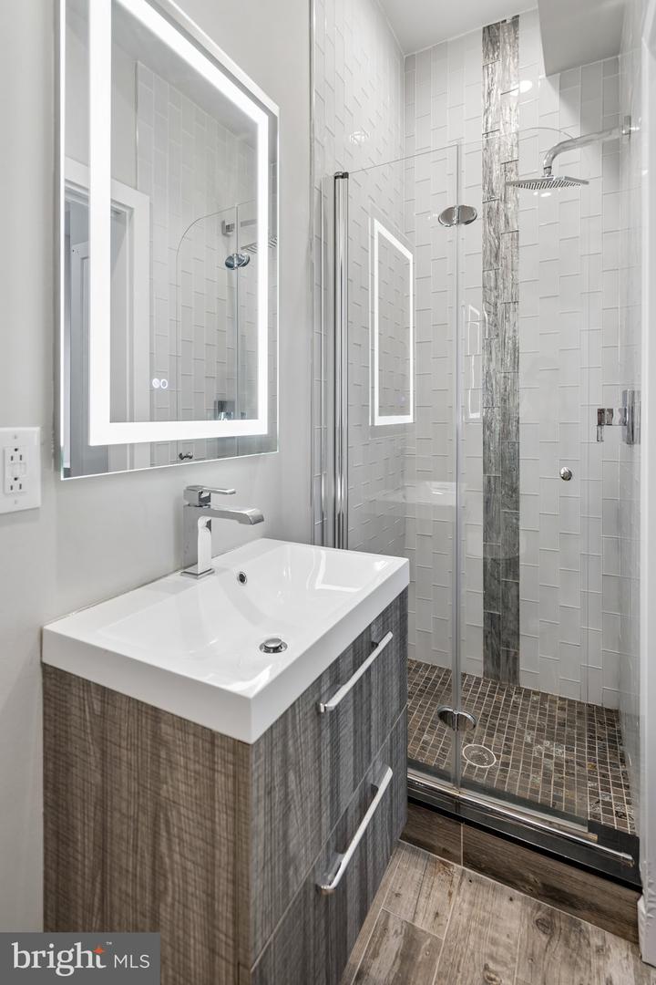 1616 Cambridge St #a Property Photo 27