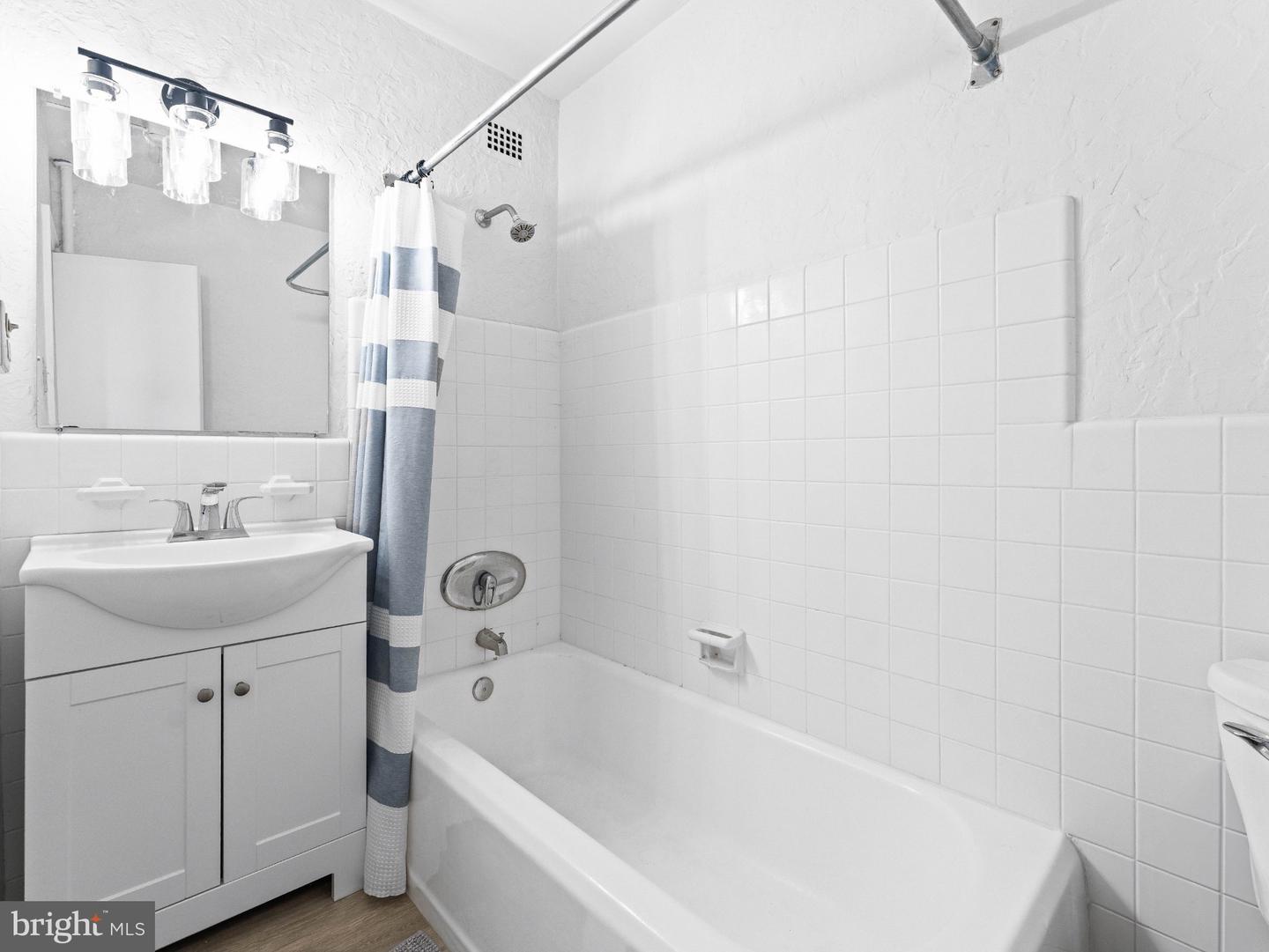 2601 Pennsylvania Ave #822 Property Photo 9