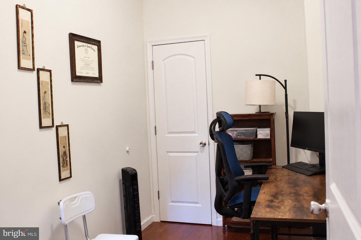 1821 N Bouvier St Property Photo 3