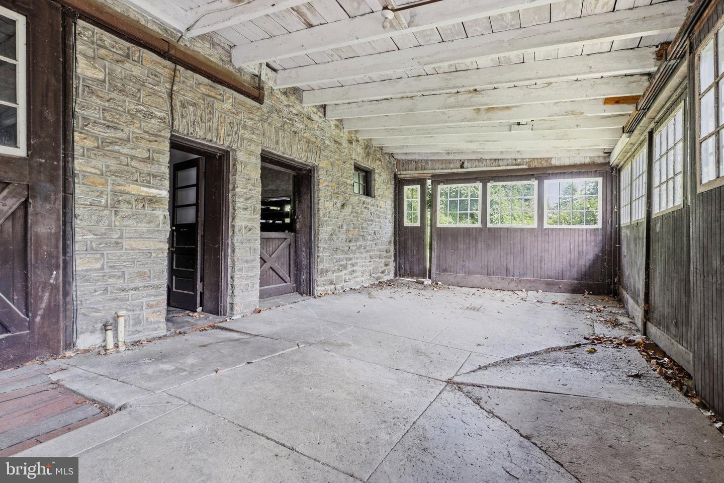 6607 Lincoln Dr Property Photo 62
