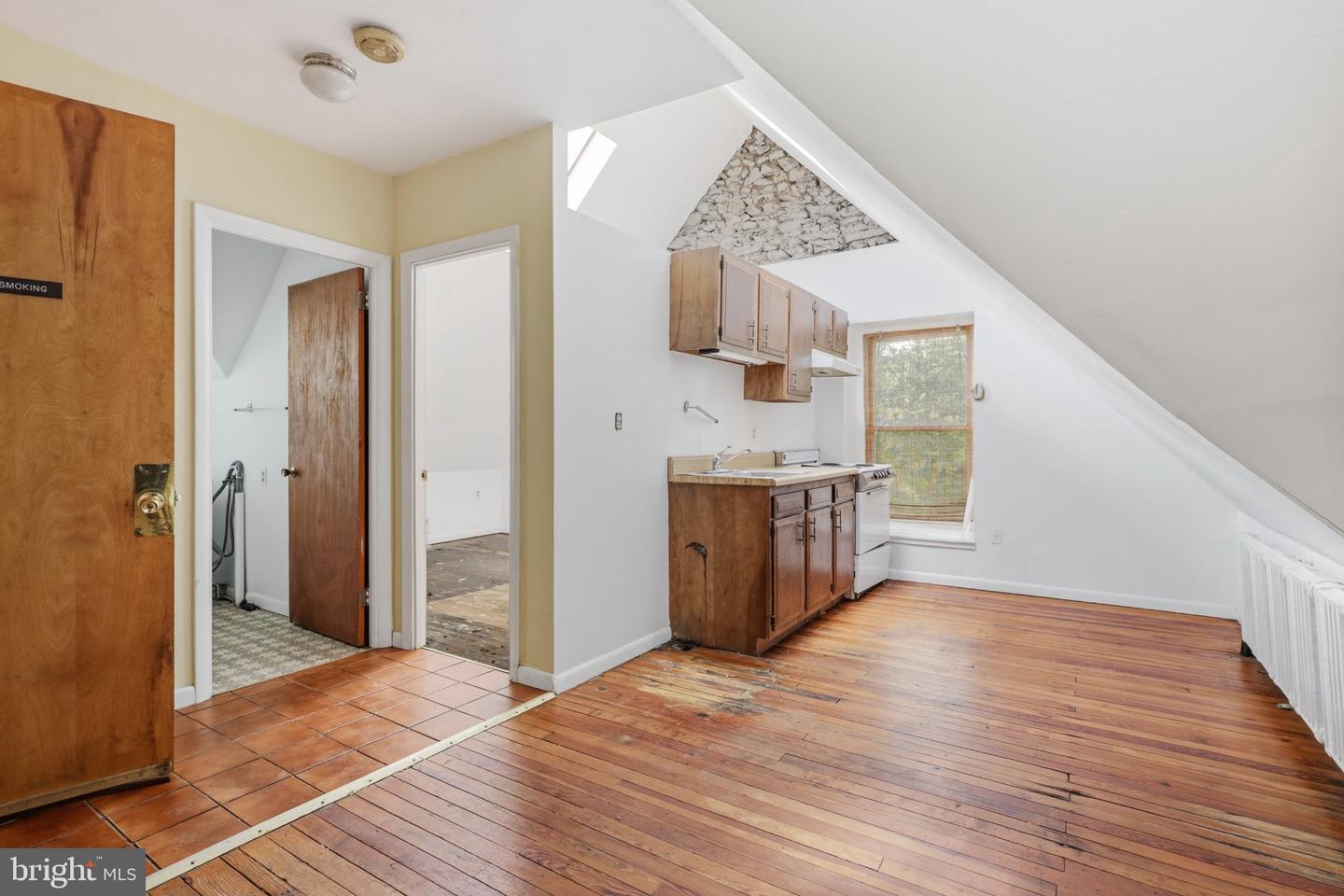 6607 Lincoln Dr Property Photo 68