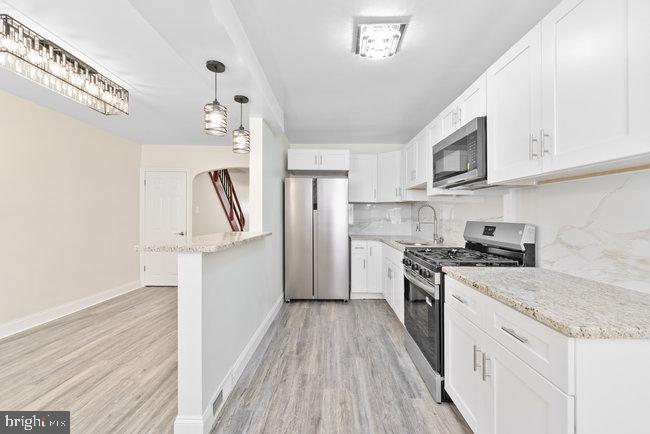 2712 Knorr St Property Photo 14