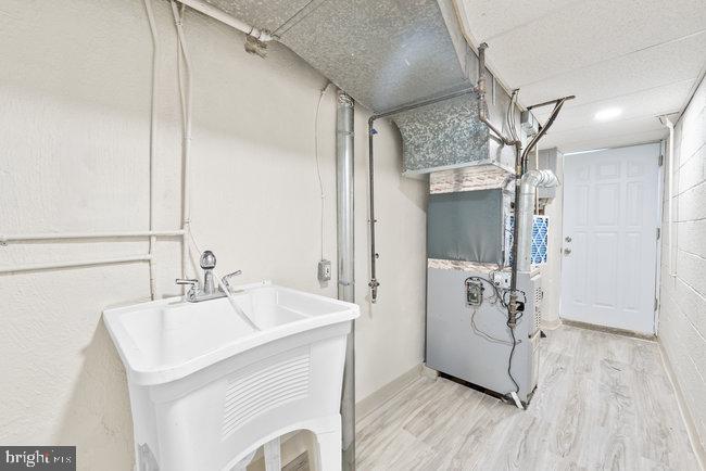 2712 Knorr St Property Photo 24