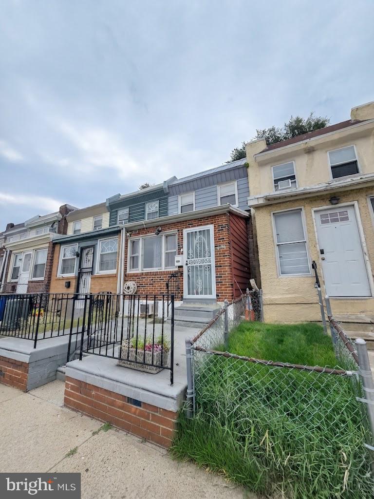 5726 Jackson St Property Photo 1