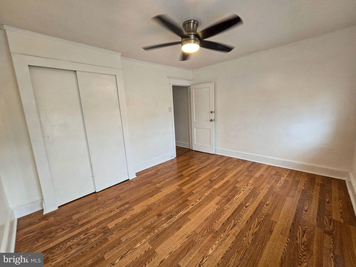 5726 Jackson St Property Photo 18