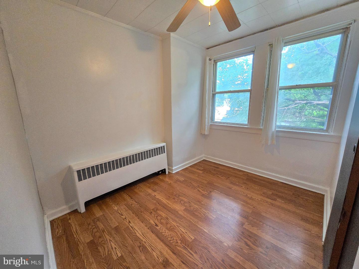 5726 Jackson St Property Photo 20