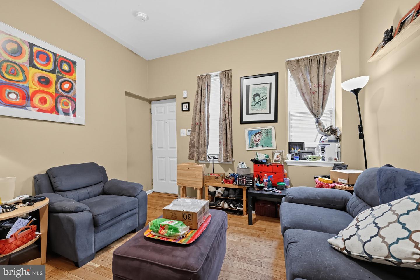 2506 Collins St Property Photo 5