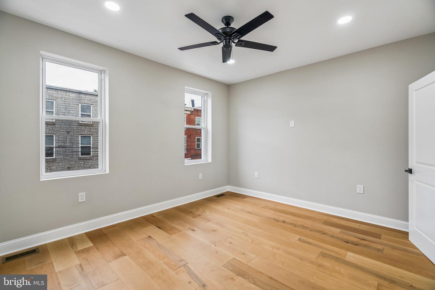 1629 Ellsworth Property Photo 17