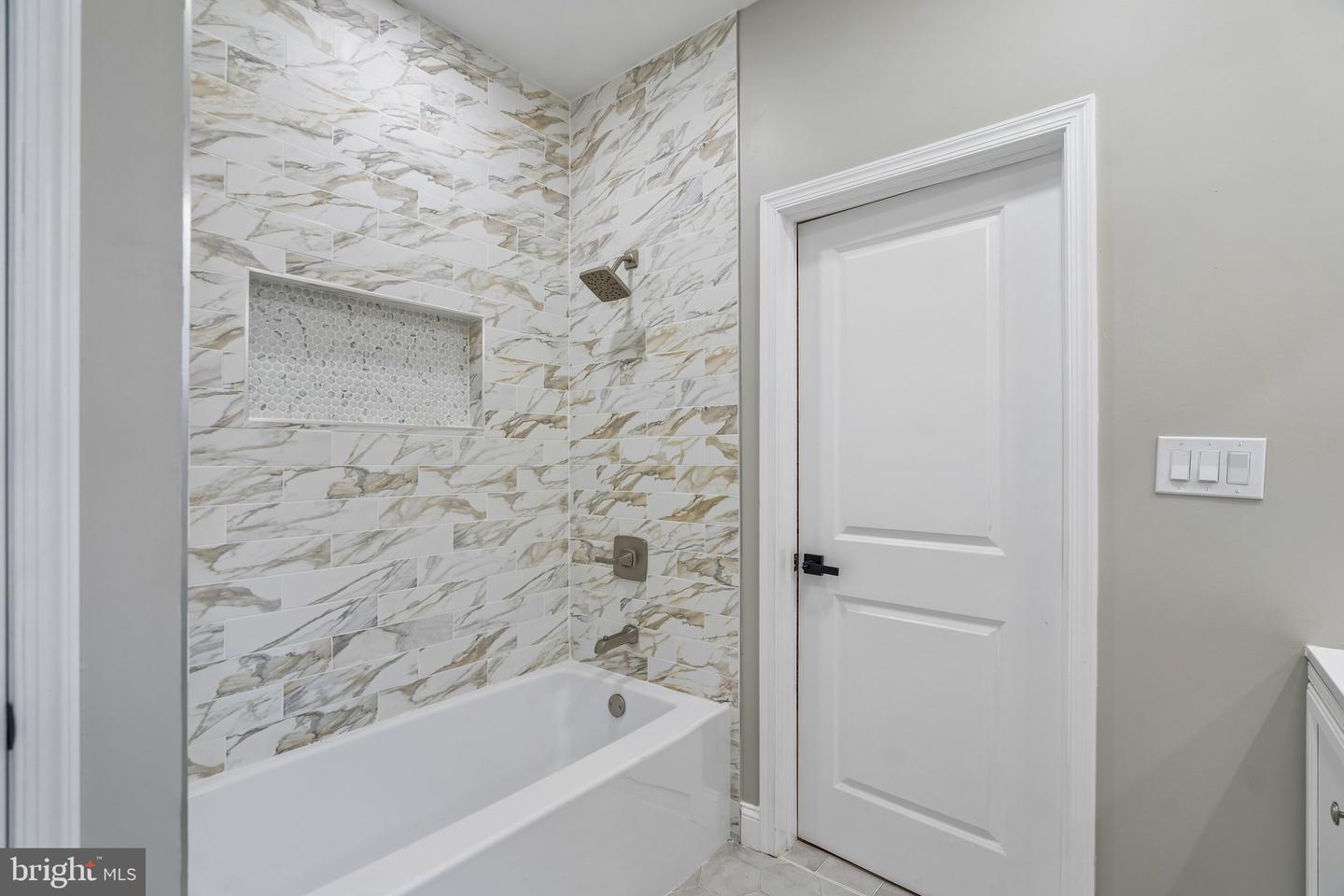1629 Ellsworth Property Photo 20