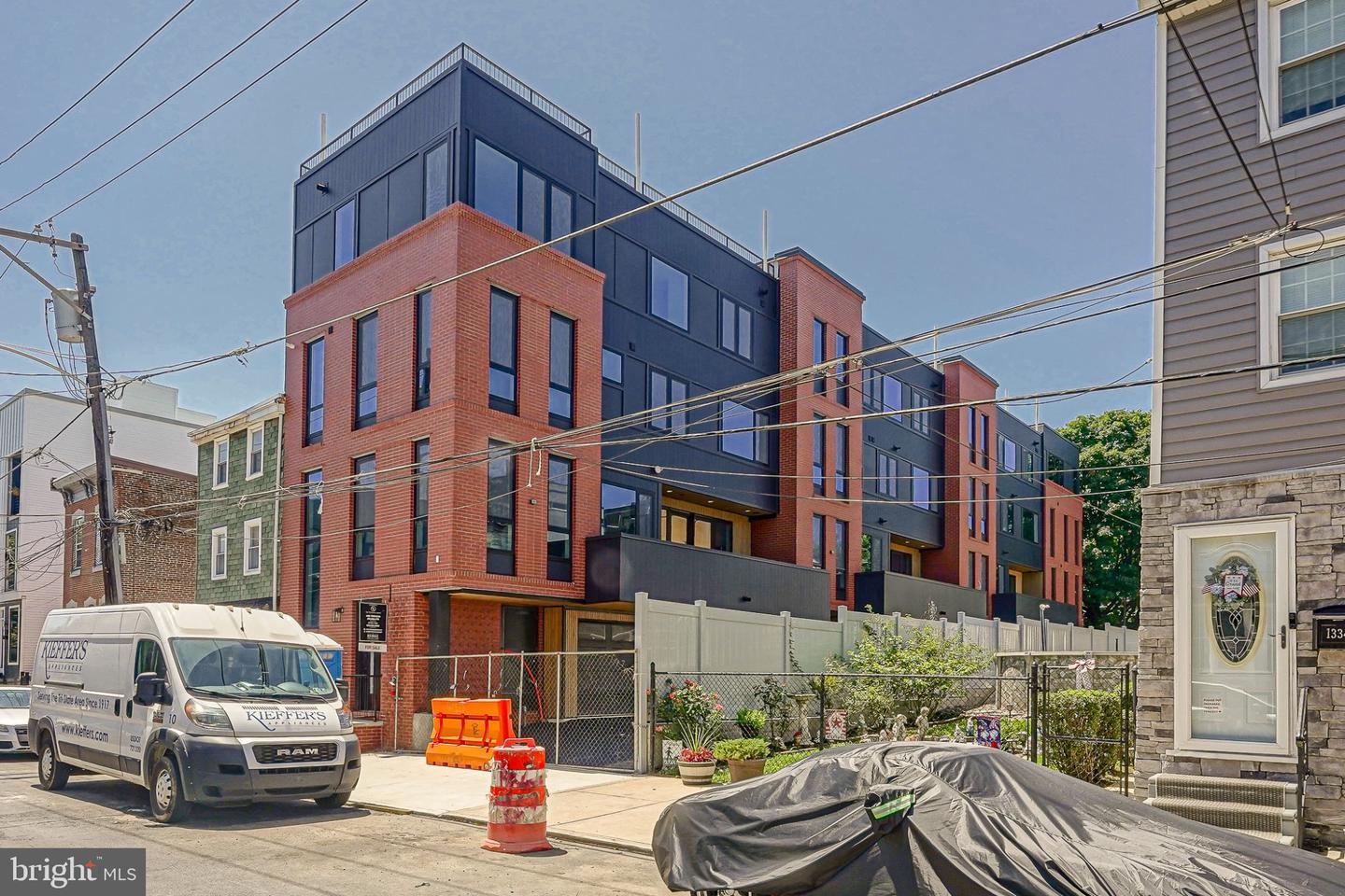 1328 E Berks St #3c Property Photo 1