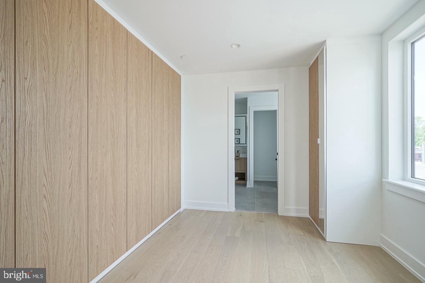 1328 E Berks St #3c Property Photo 32