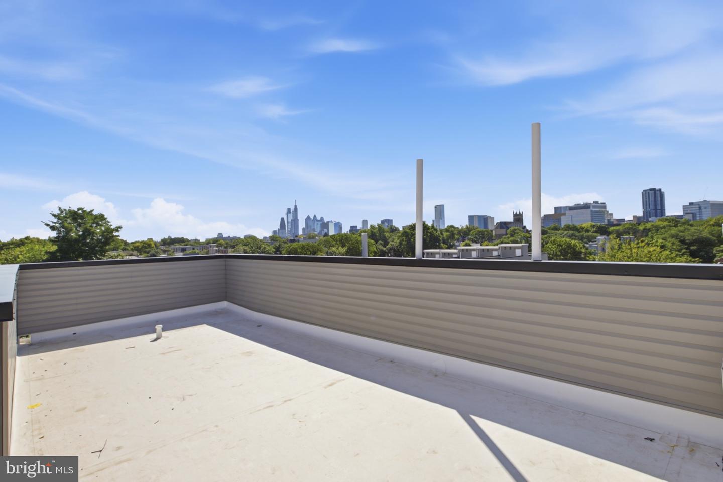 669 N 39th St #3 Property Photo 13