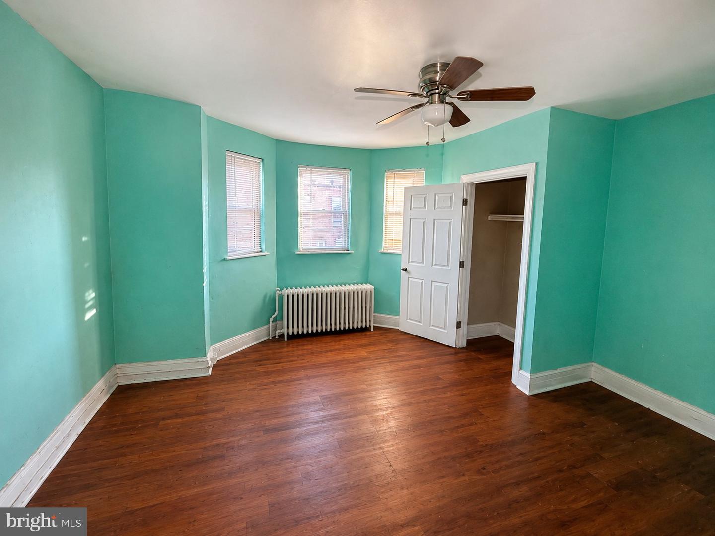 2216 Mifflin St Property Photo 7