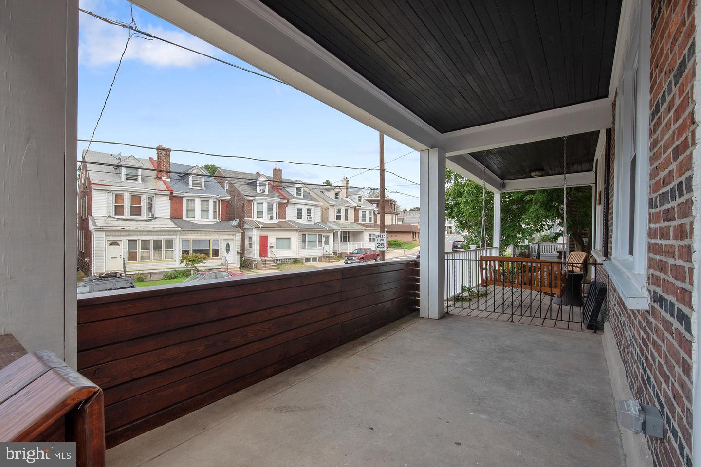 5445 Ridge Ave Property Photo 4