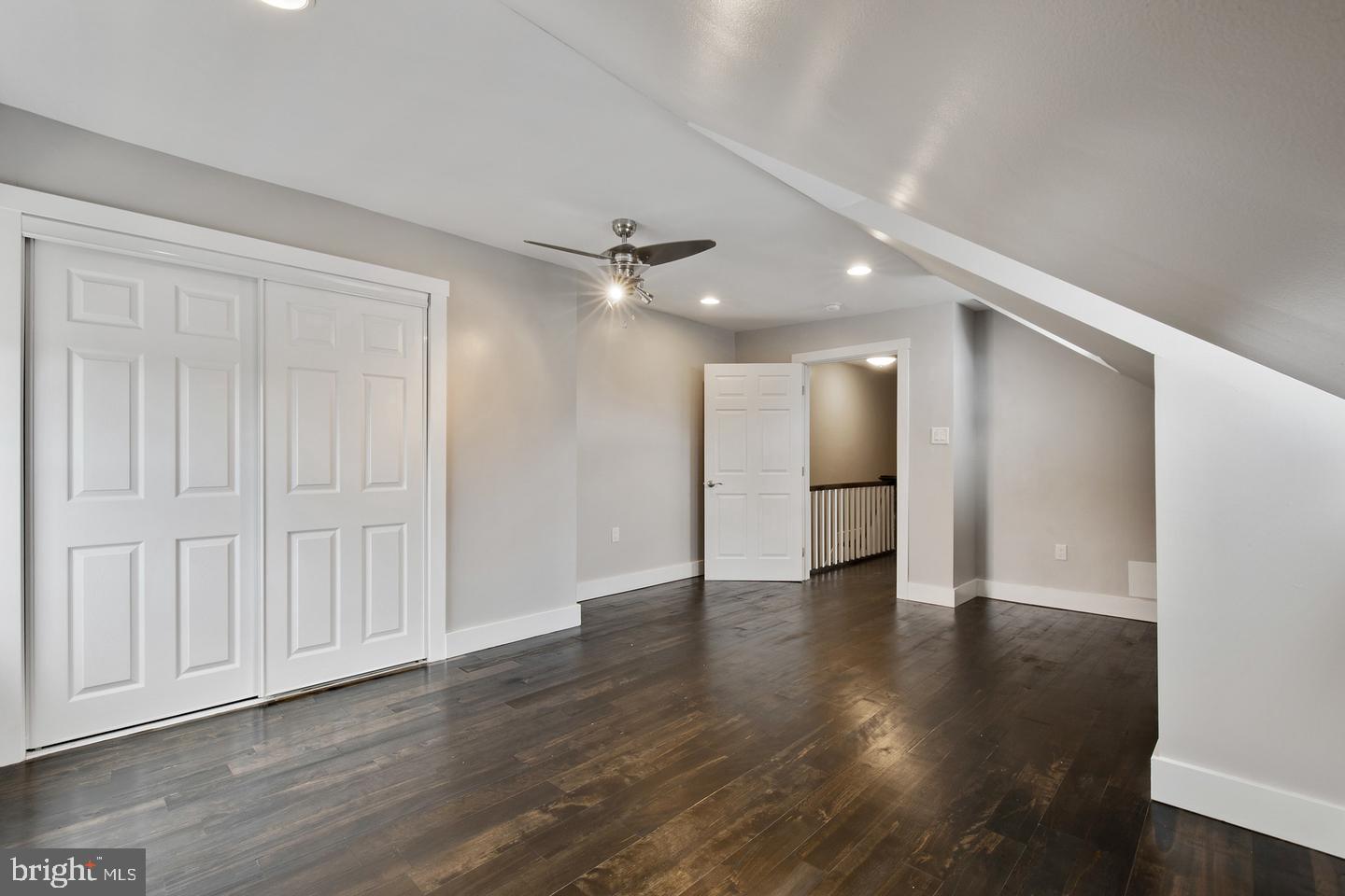 5445 Ridge Ave Property Photo 16