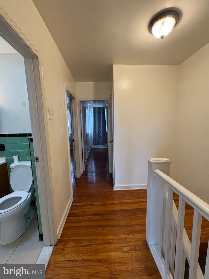 2112 Longshore Ave Property Photo 14