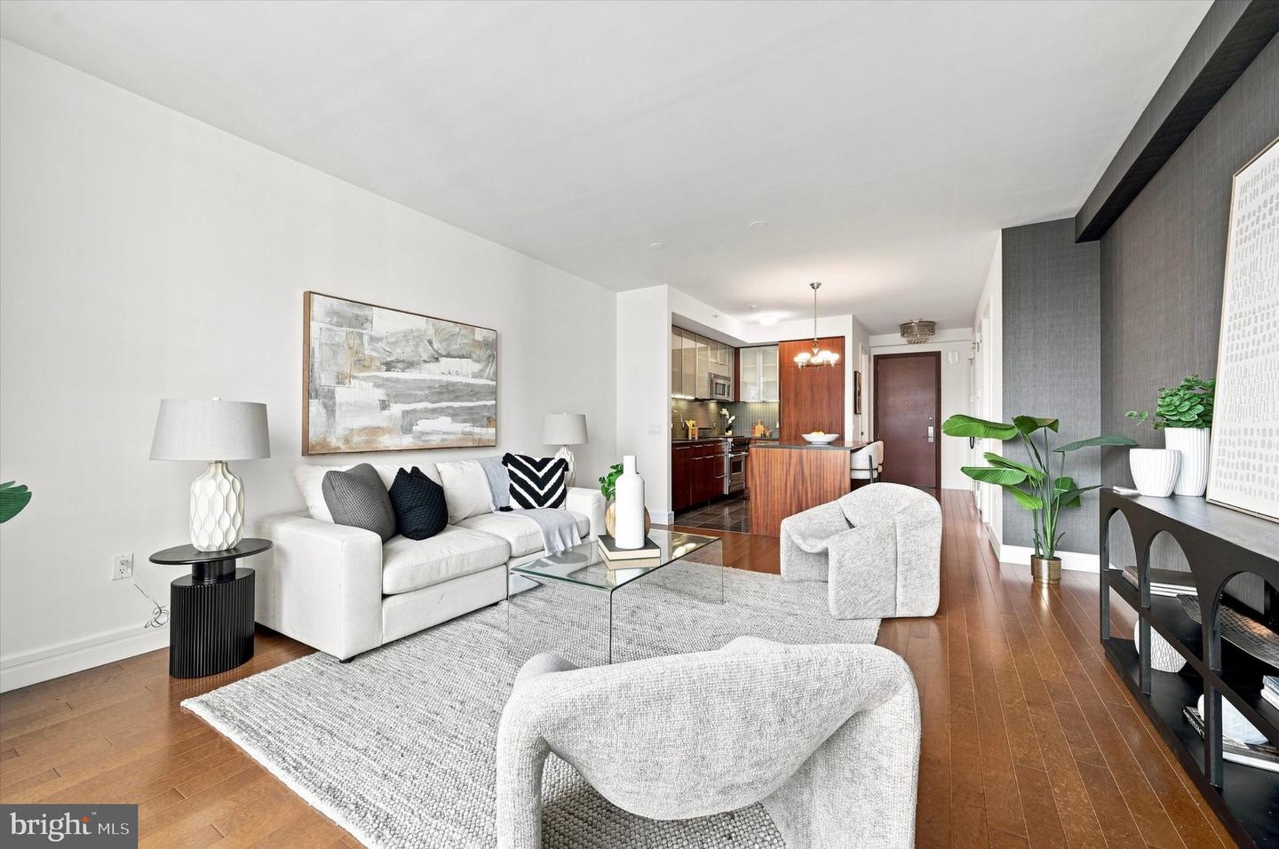 1414 S Penn Sq #12e Property Photo 13