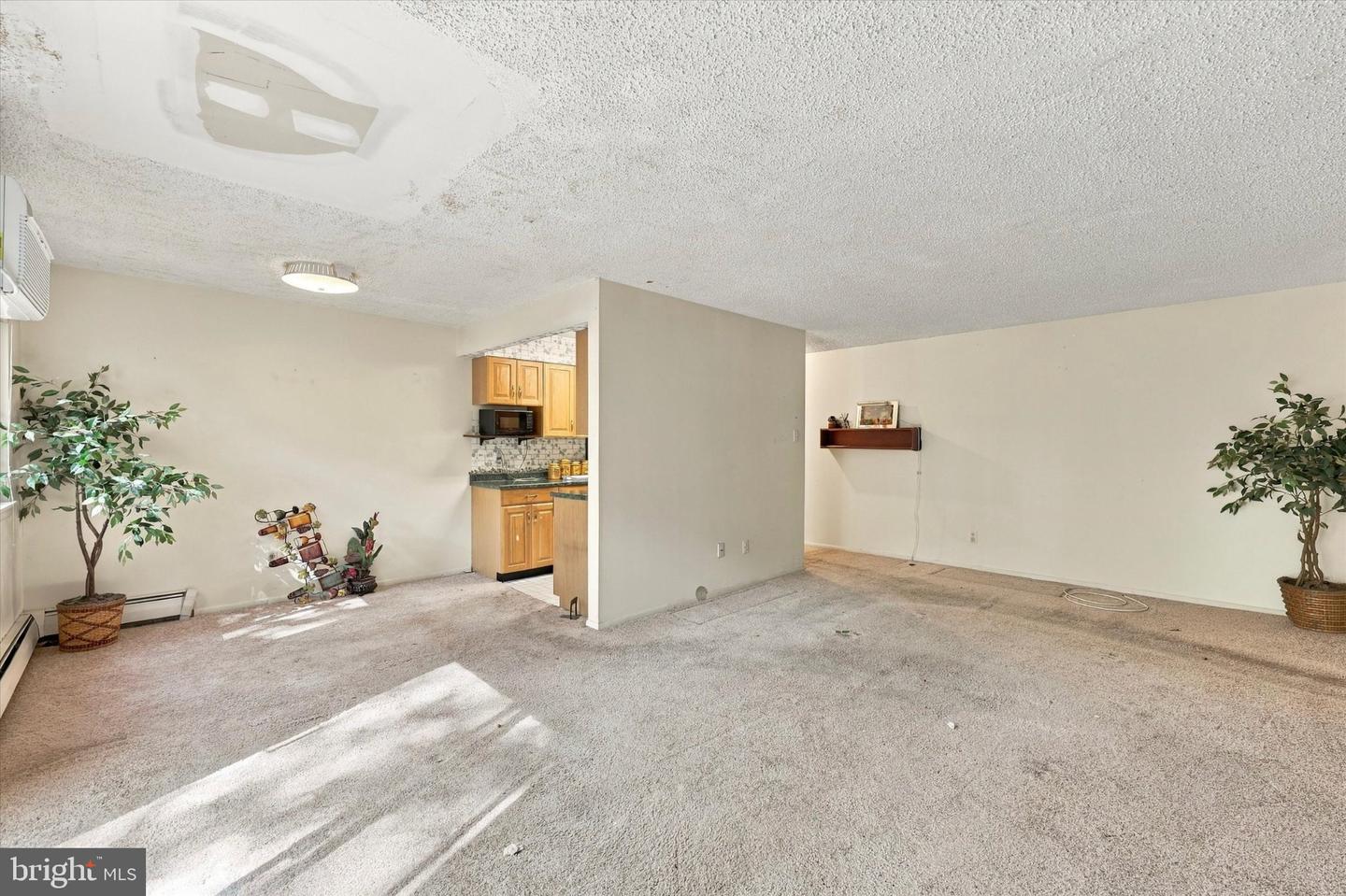 110 Byberry Rd #l9 Property Photo 4