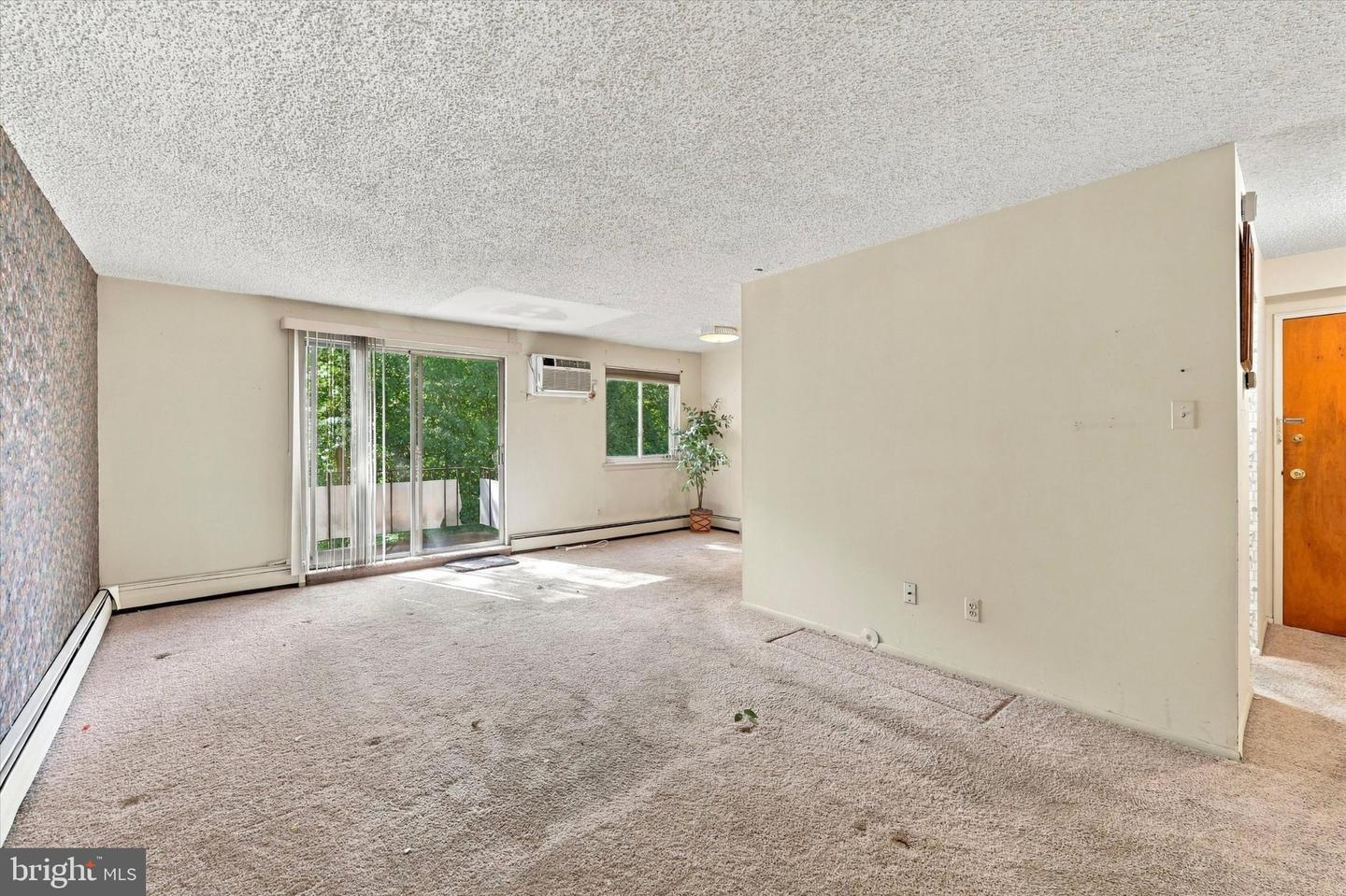 110 Byberry Rd #l9 Property Photo 5