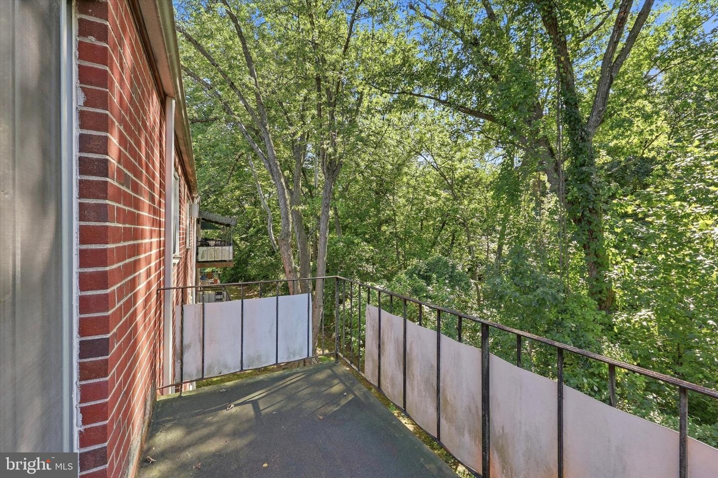 110 Byberry Rd #l9 Property Photo 15