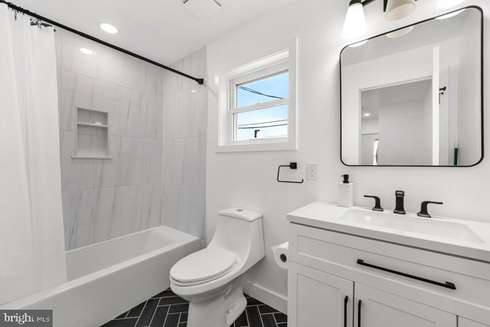 2025 S Cleveland St Property Photo 18