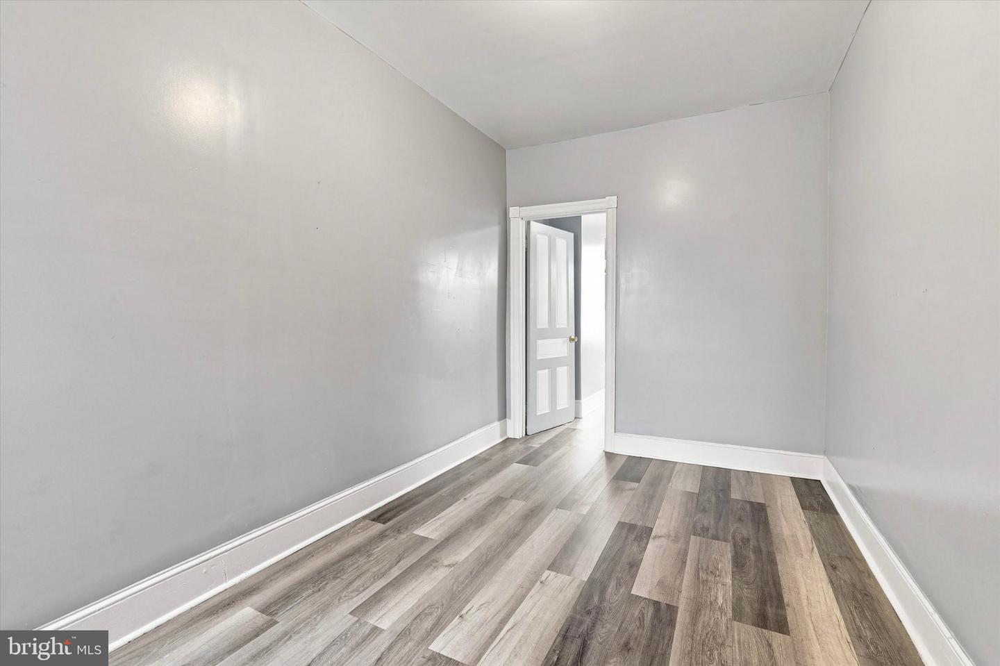 3412 N Water St Property Photo 10