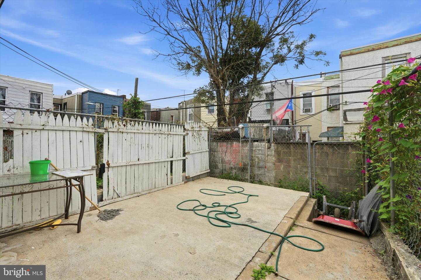 3412 N Water St Property Photo 15