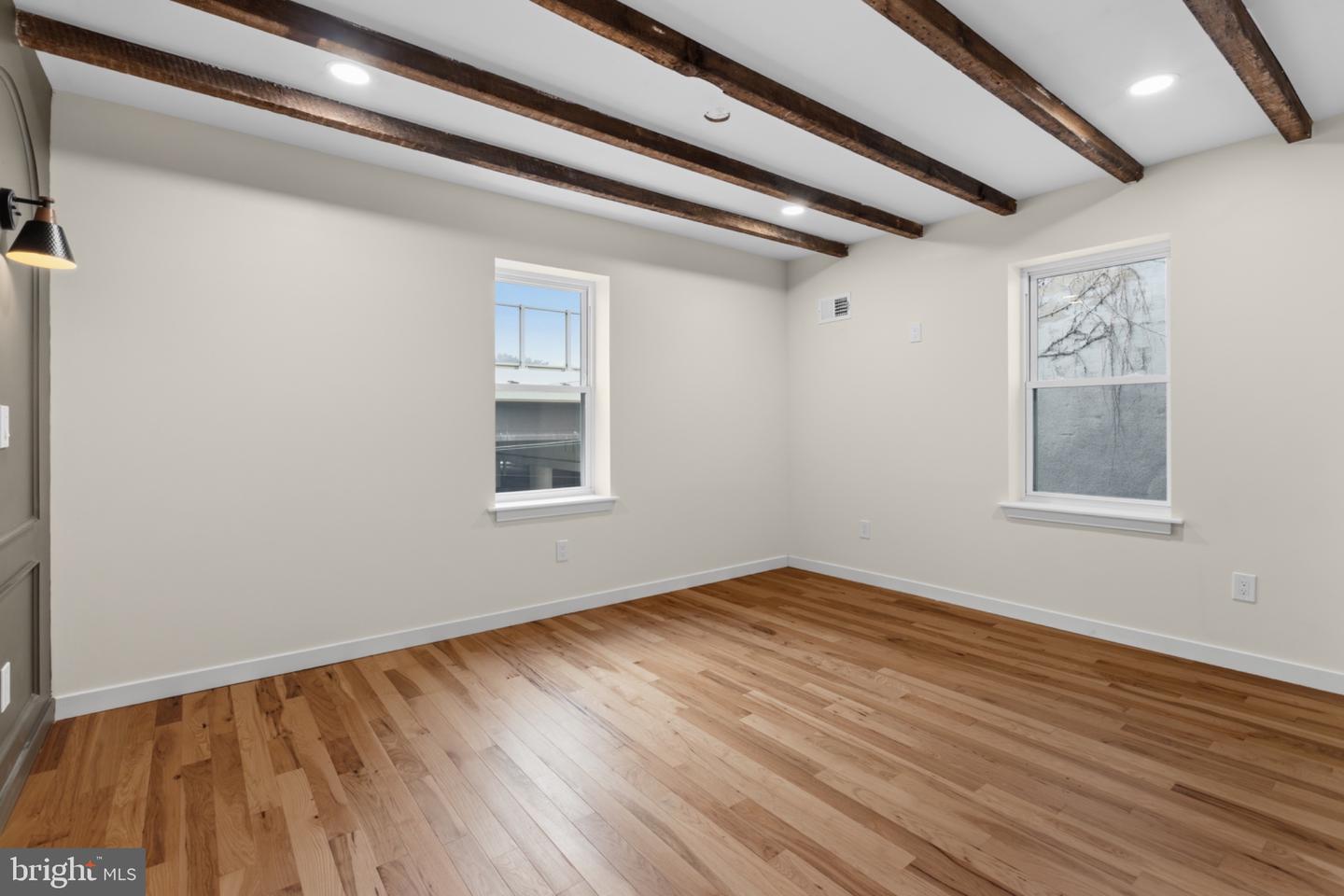 2549 Salmon St Property Photo 18
