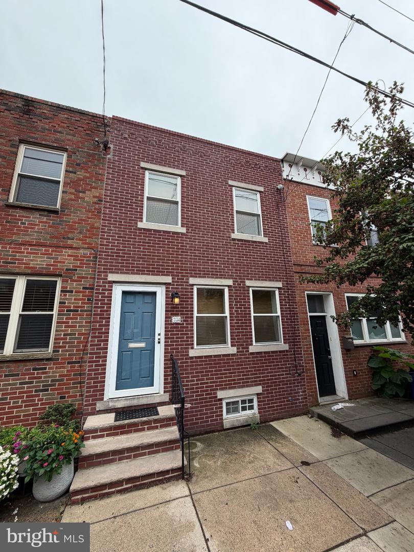 938 Morris St Property Photo 1