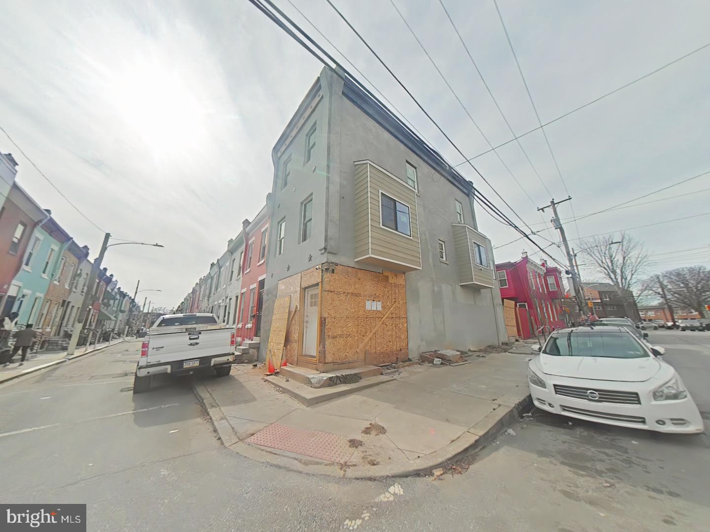 1866 N Taylor St Property Photo 1