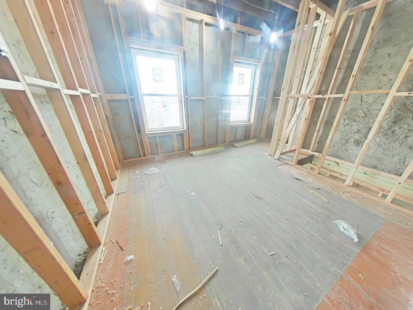 1866 N Taylor St Property Photo 11