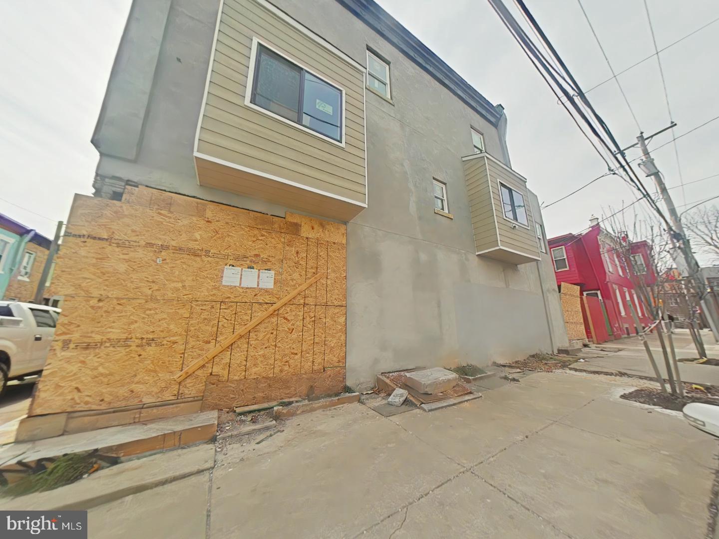 1866 N Taylor St Property Photo 12