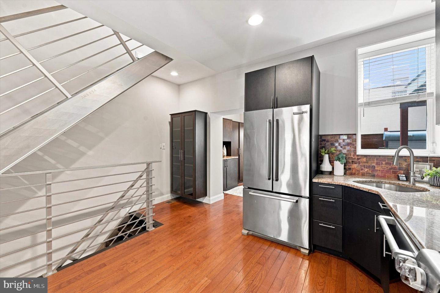717 S Marvine St Property Photo 10