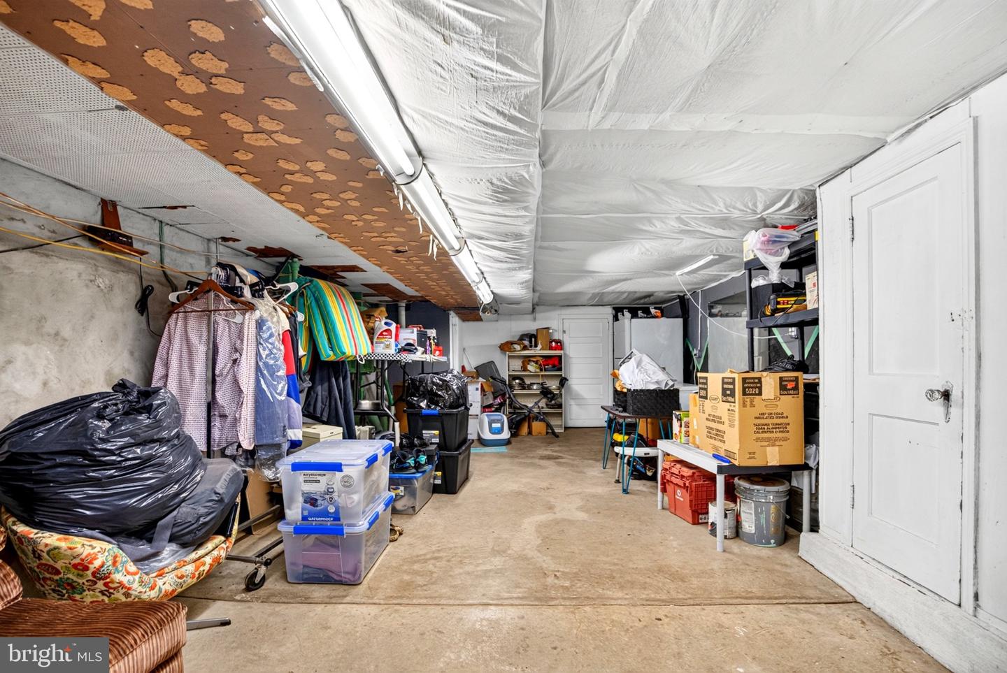 1021 Allengrove Property Photo 10