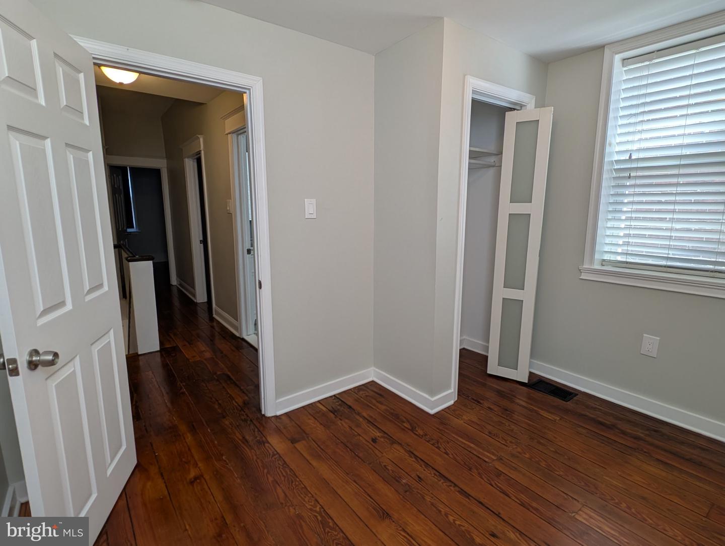 2560 E Lehigh Ave Property Photo 18