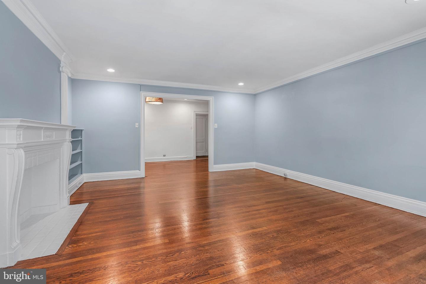 351 S 47th St #b210 Property Photo 8
