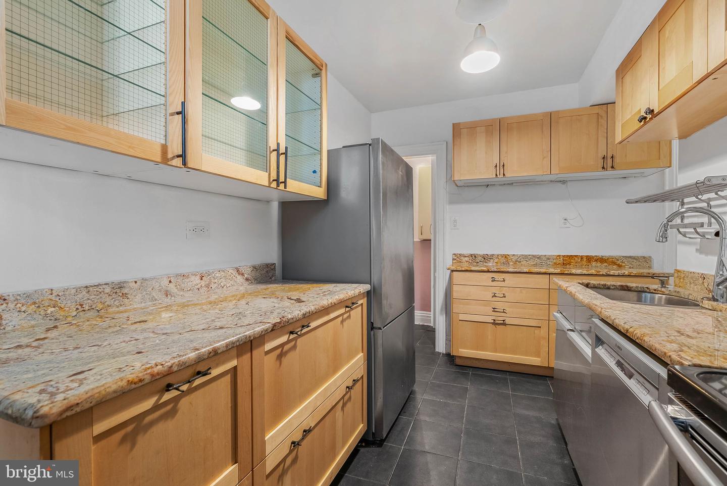 351 S 47th St #b210 Property Photo 13