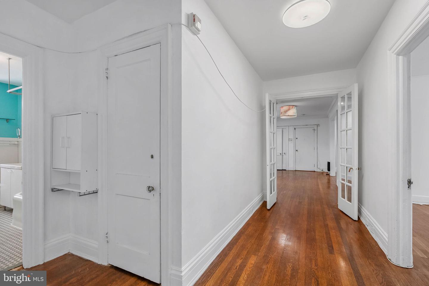 351 S 47th St #b210 Property Photo 19