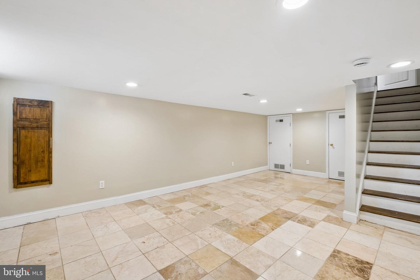1343 Christian St Property Photo 40