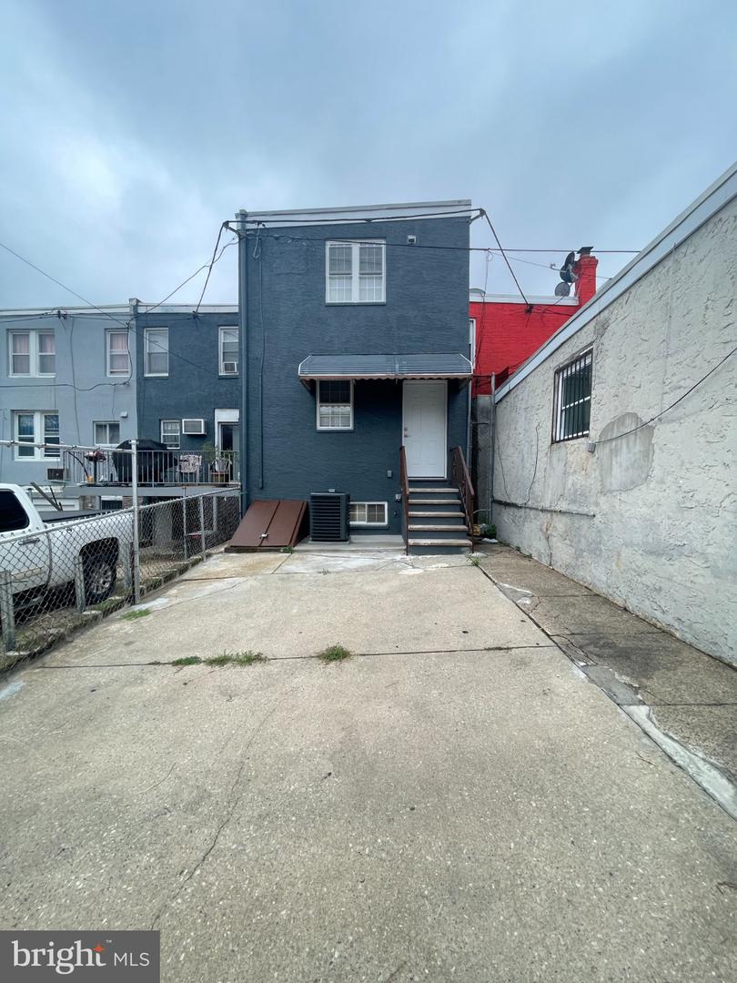 2603 Shields St Property Photo 16