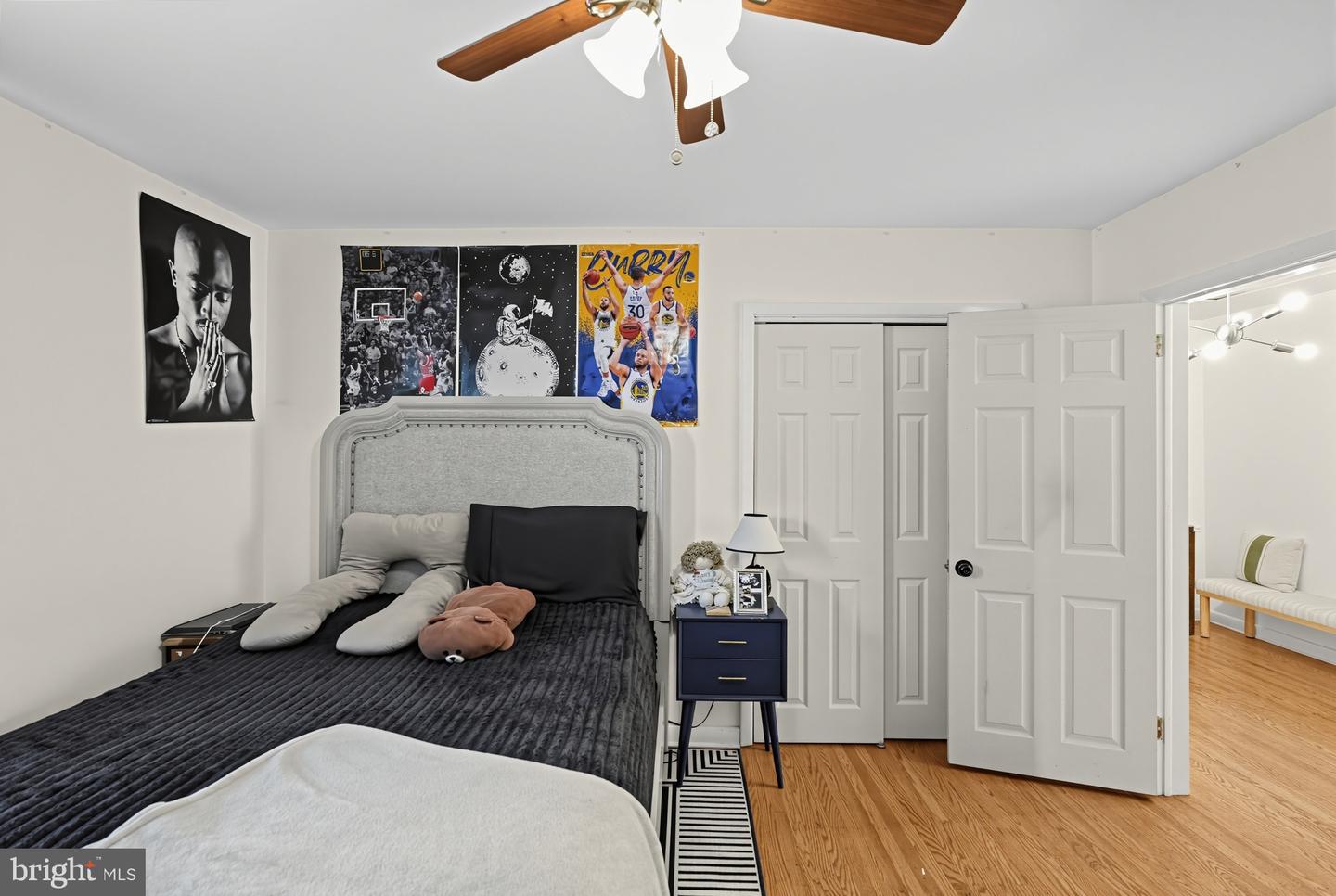 1400 Faunce St Property Photo 19
