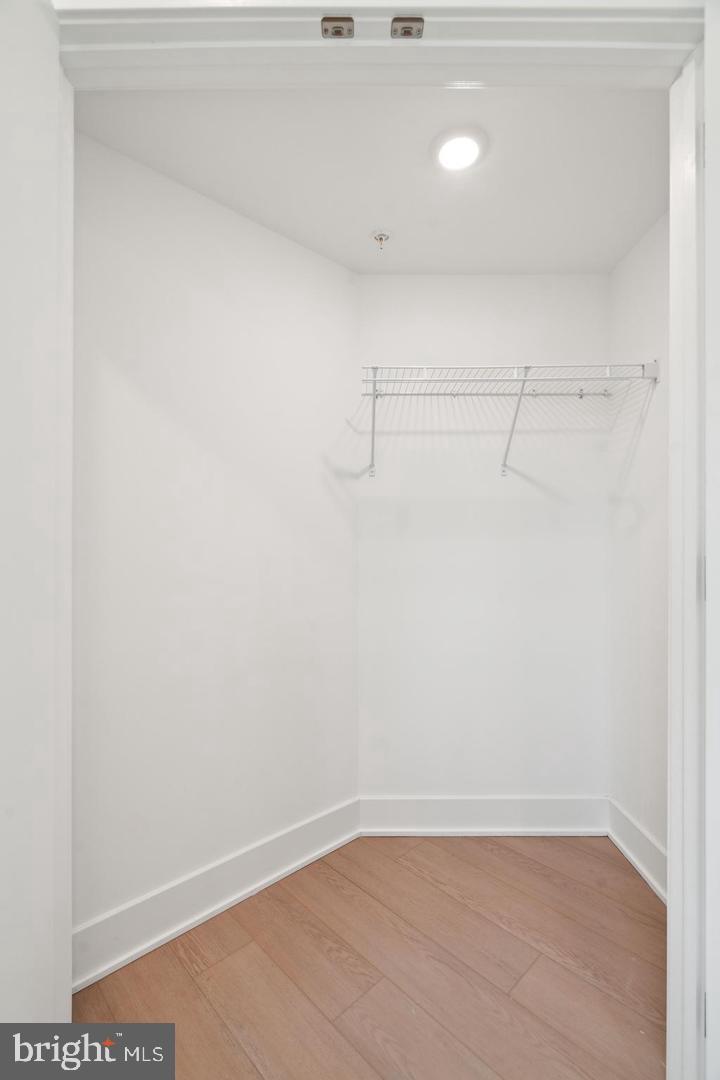 2000 Dreer St #303 Property Photo 15