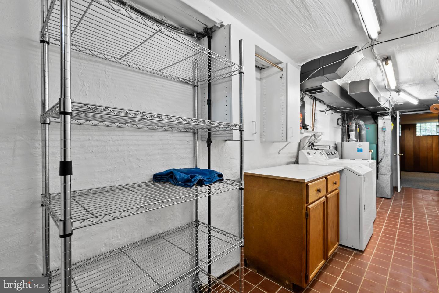 8010 Lexington Ave Property Photo 30